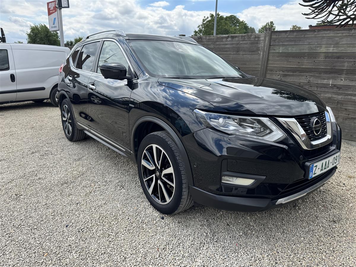 Nissan X-Trail slechts 63400 km full option met garantie